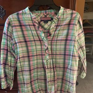 Vineyard Vines women’s shirt